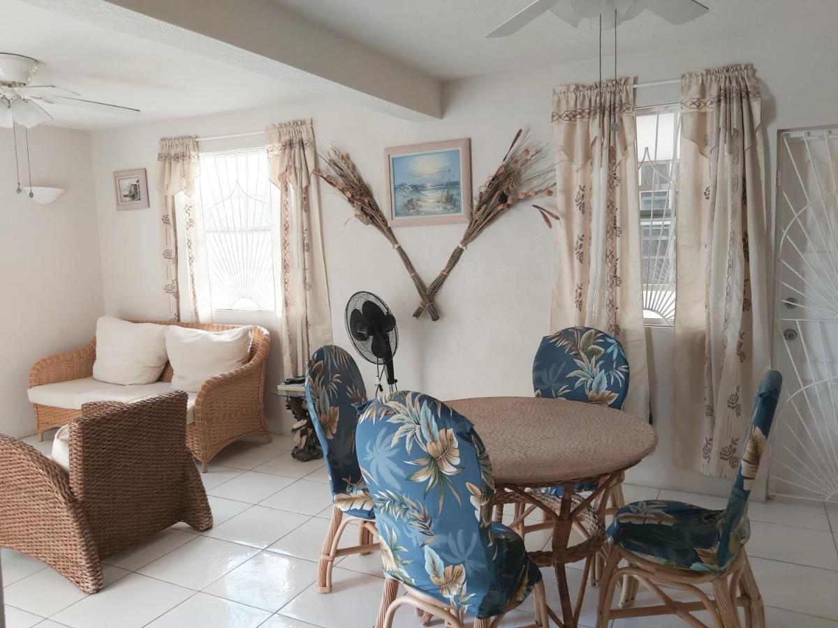 Clearwater Apartment *
