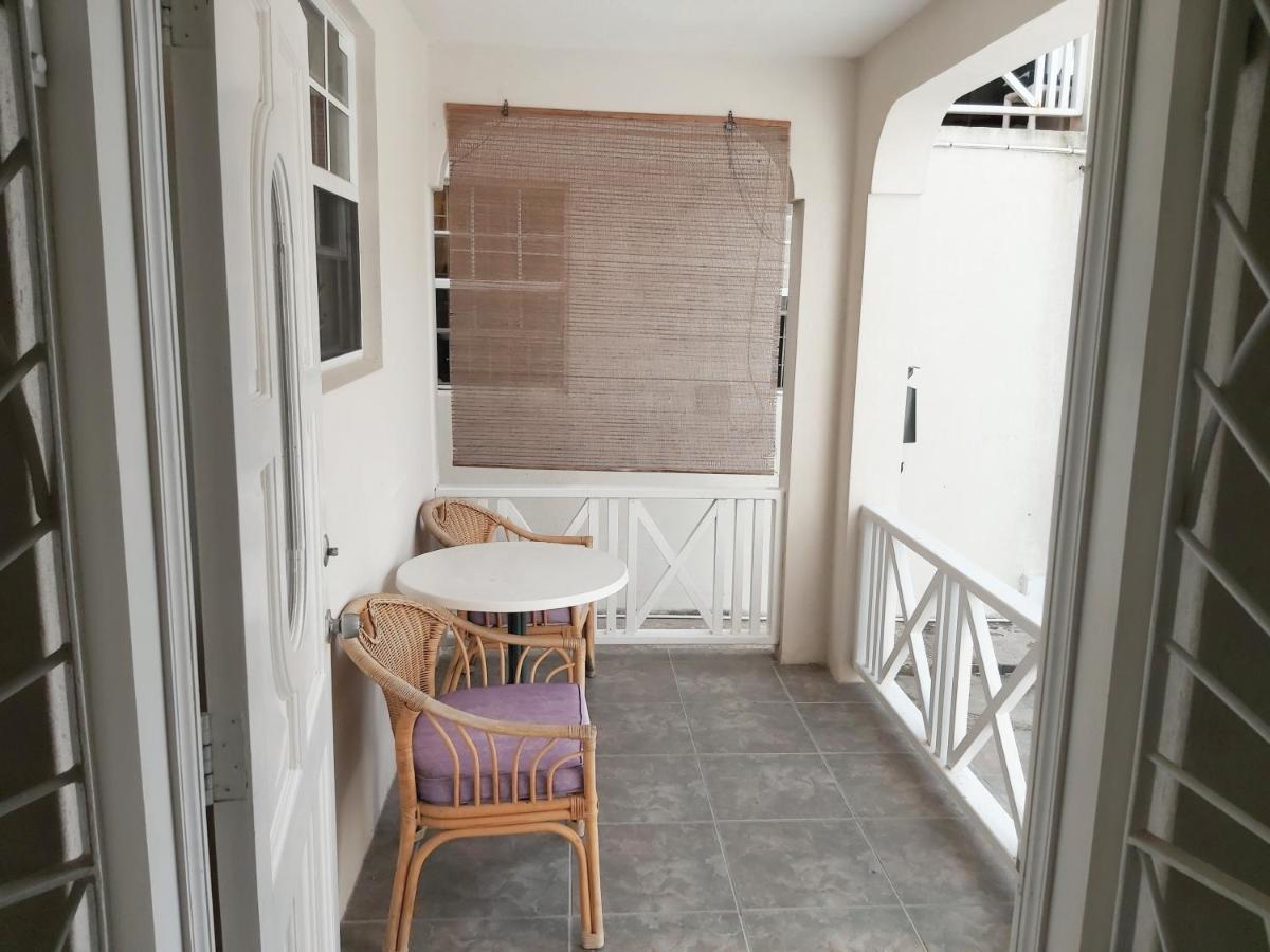 Clearwater Apartment *